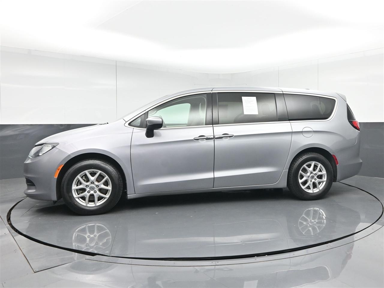 Chrysler Voyager LX 2021