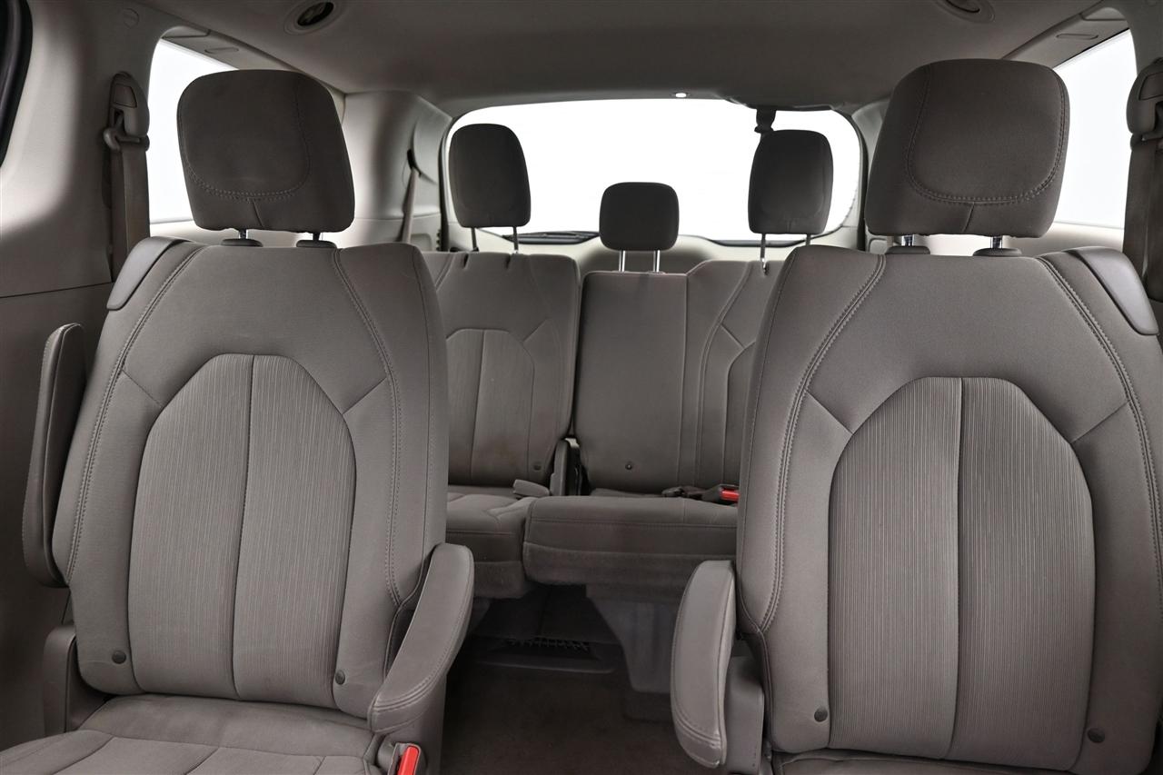 Chrysler Voyager LX 2021