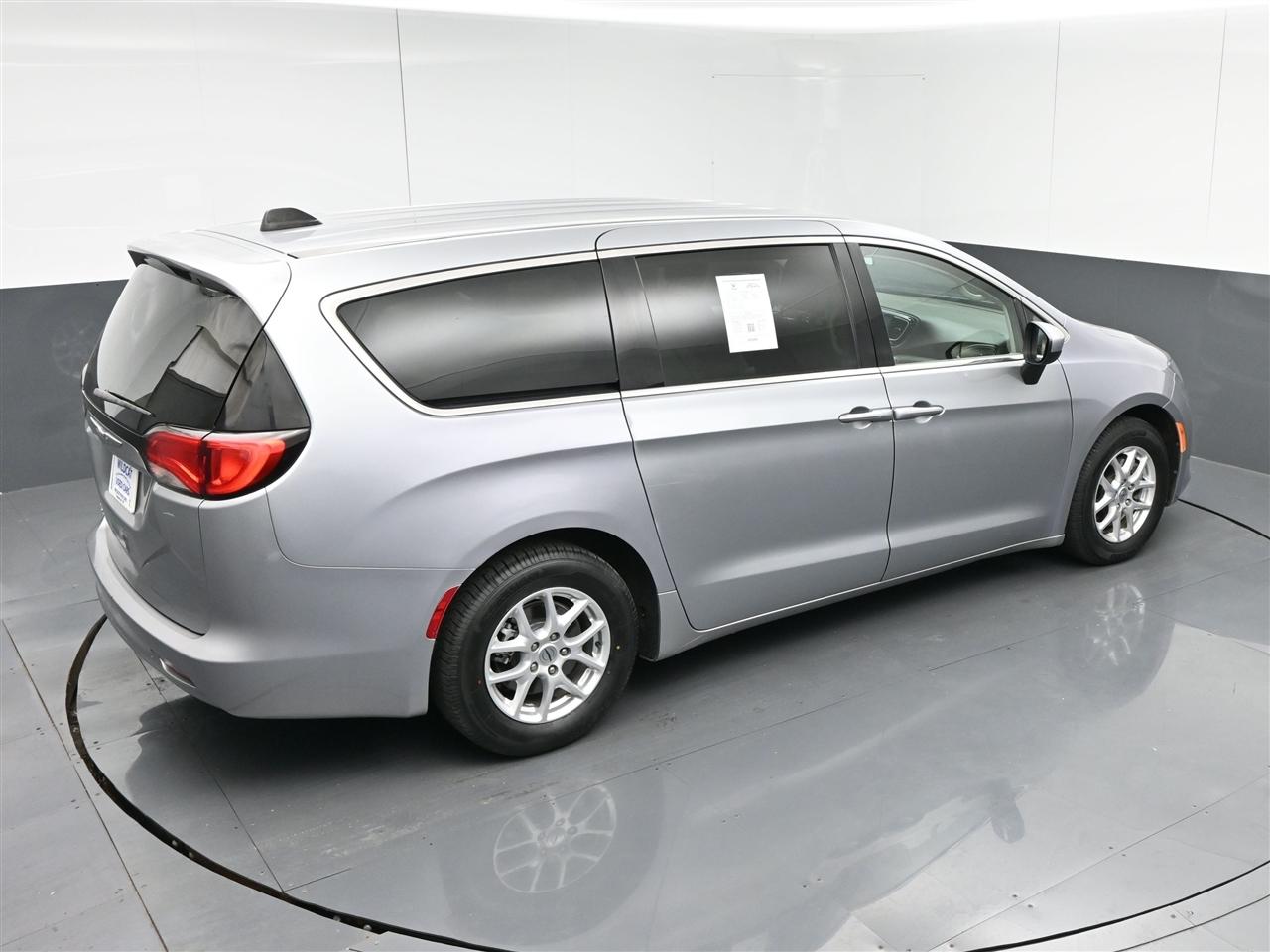 Chrysler Voyager LX 2021