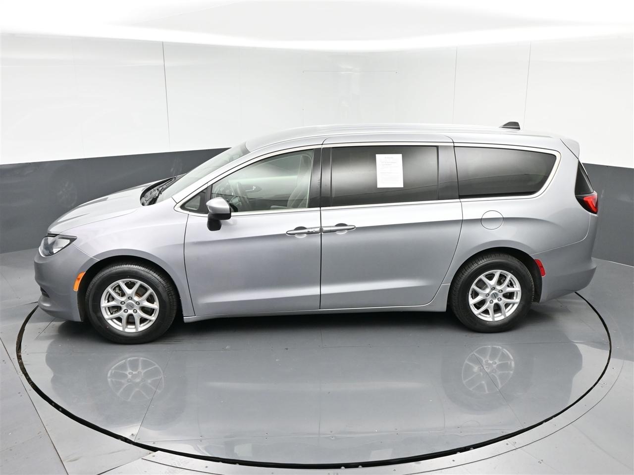 Chrysler Voyager LX 2021