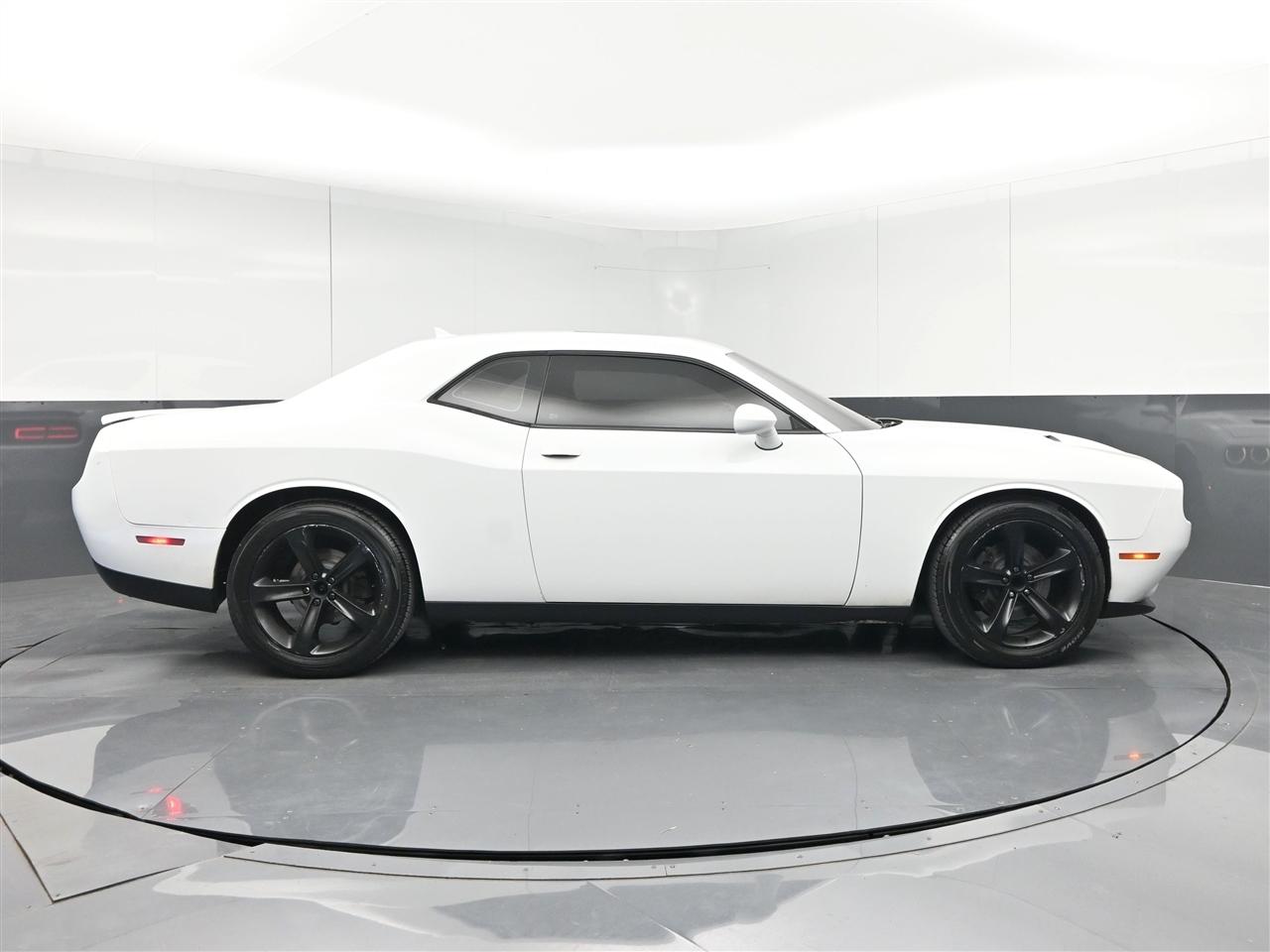 Dodge Challenger SXT 2016