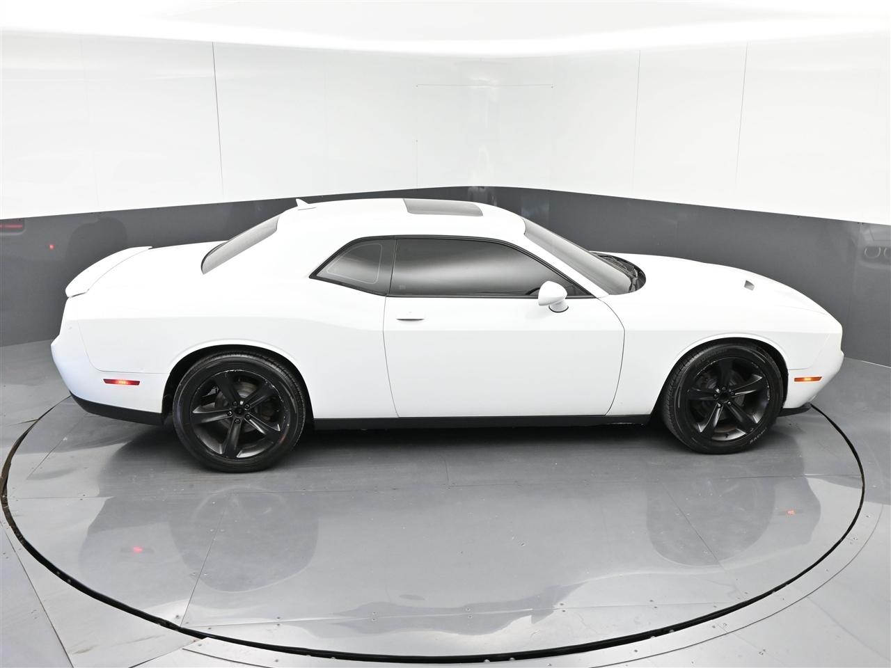 Dodge Challenger SXT 2016