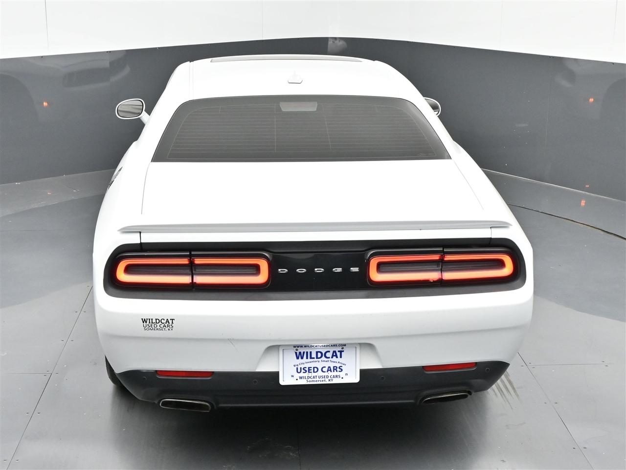 Dodge Challenger SXT 2016