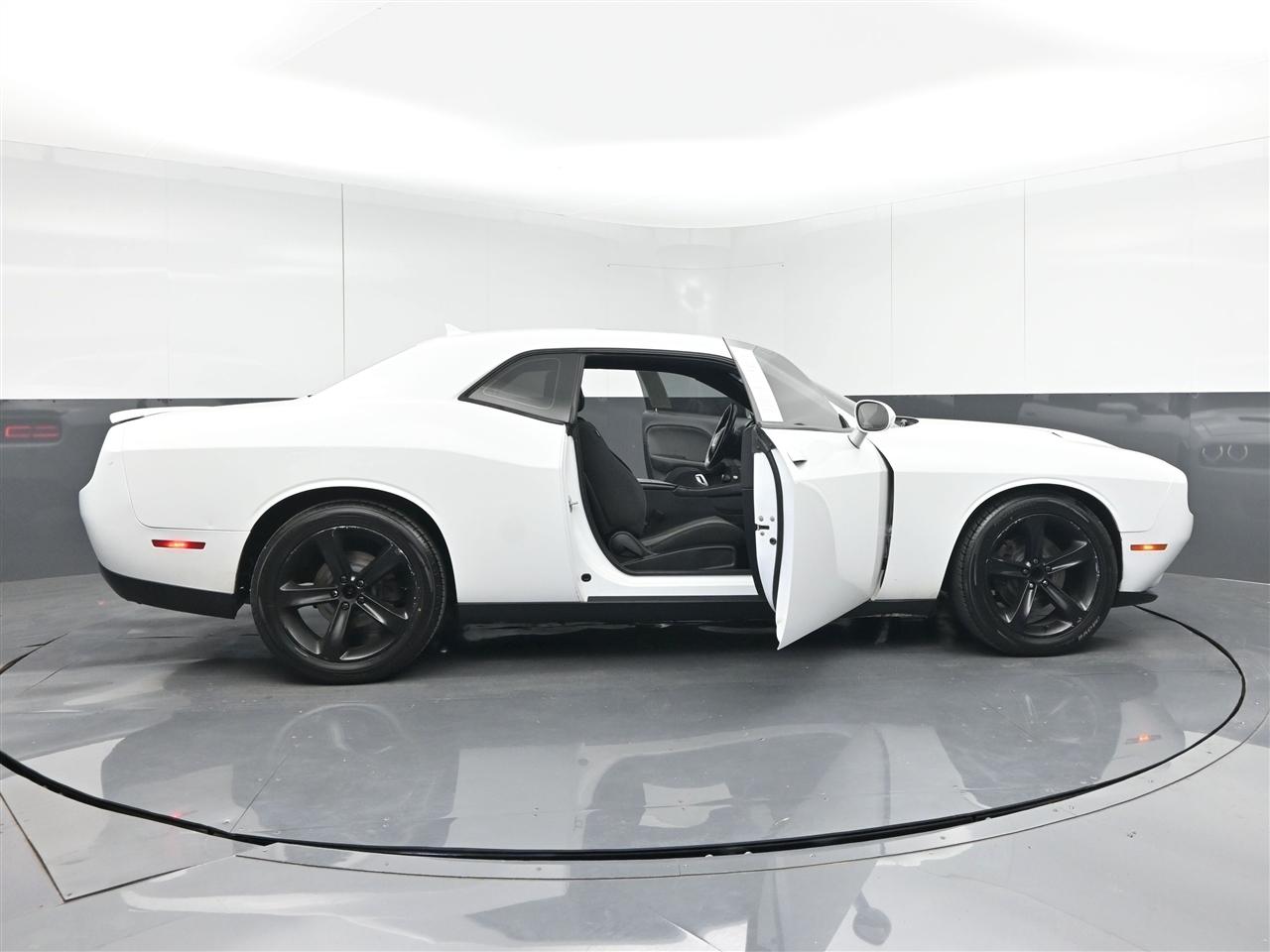 Dodge Challenger SXT 2016