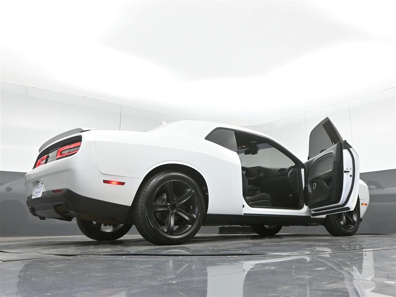 Dodge Challenger SXT 2016