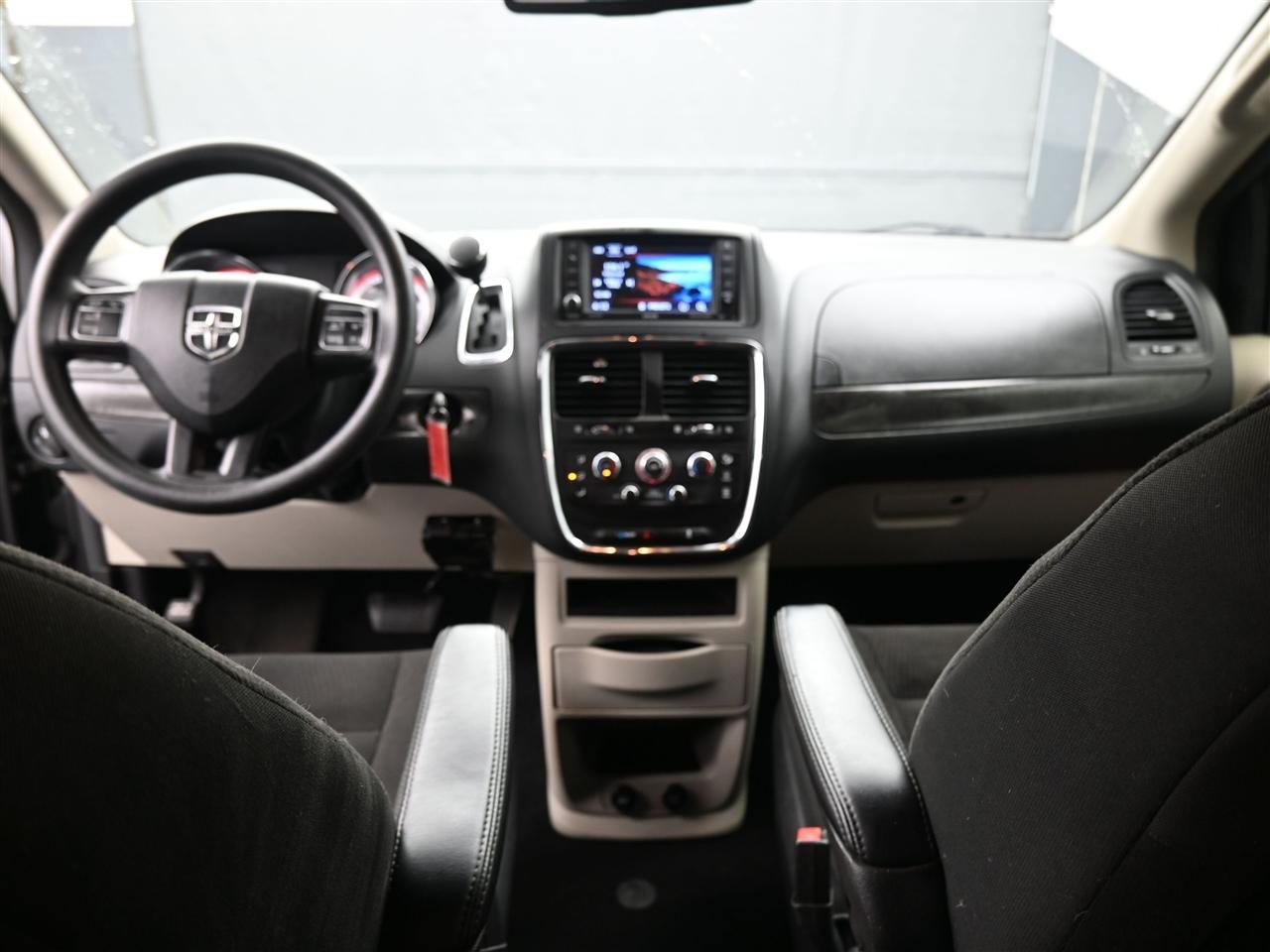 Dodge Grand Caravan SE 2019