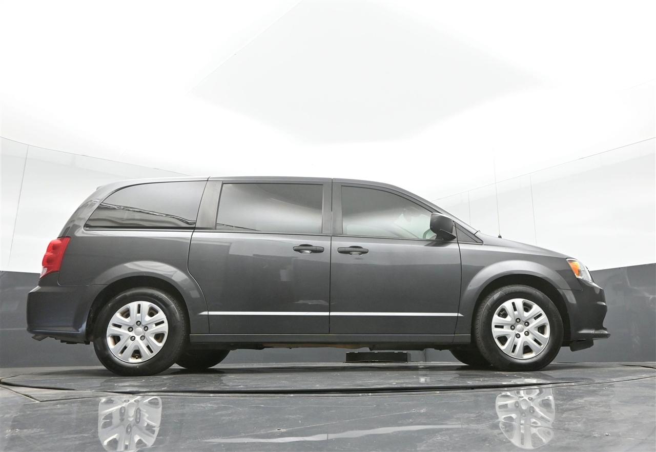 Dodge Grand Caravan SE 2019