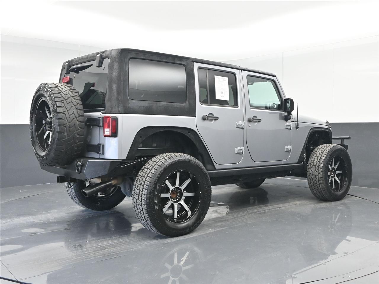 Jeep Wrangler Unlimited Sahara 4WD 2015