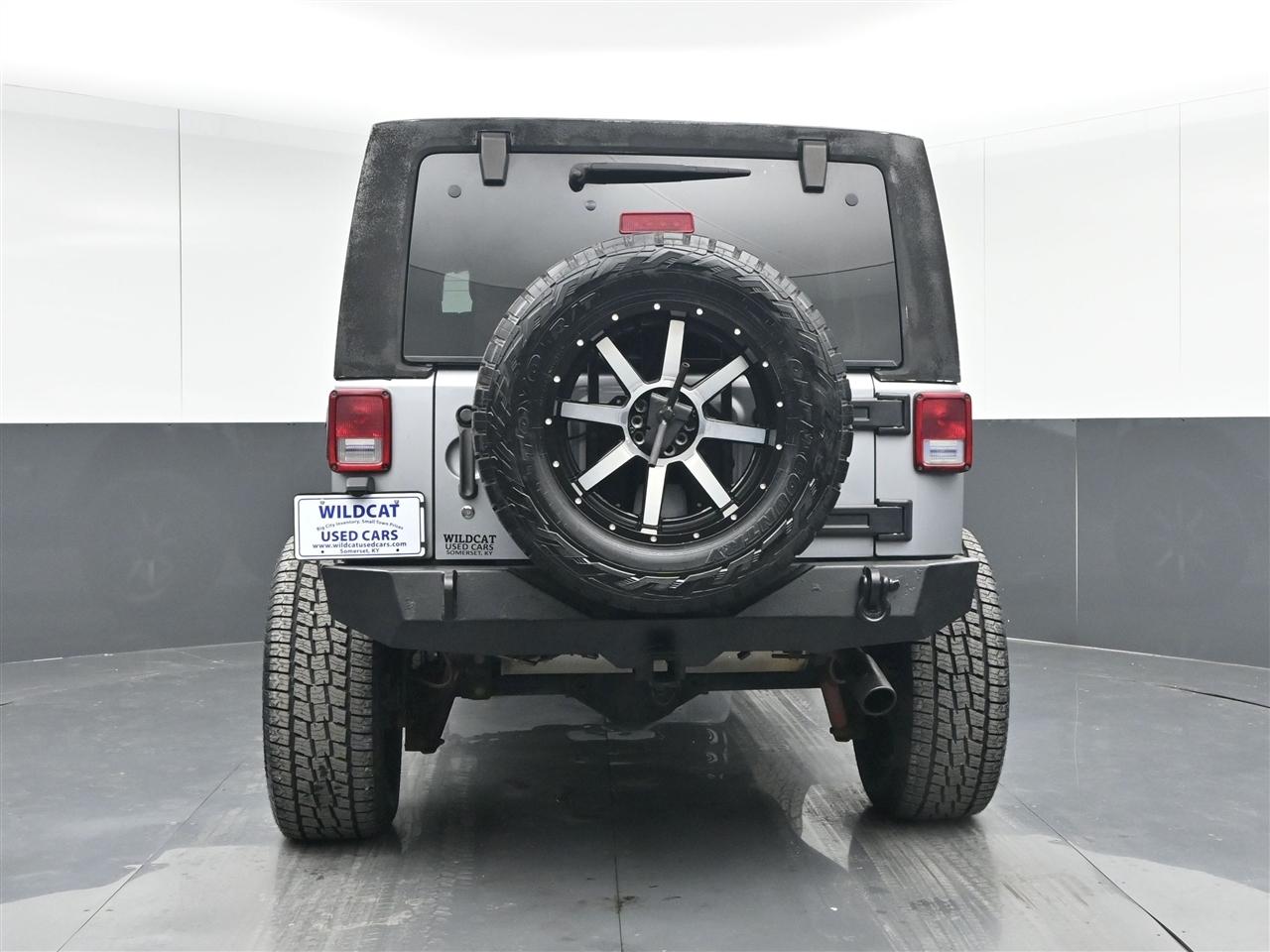 Jeep Wrangler Unlimited Sahara 4WD 2015