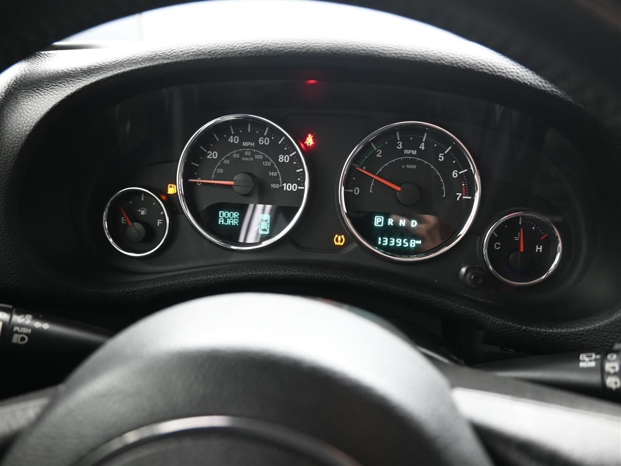 Jeep Wrangler Unlimited Sahara 4WD 2015