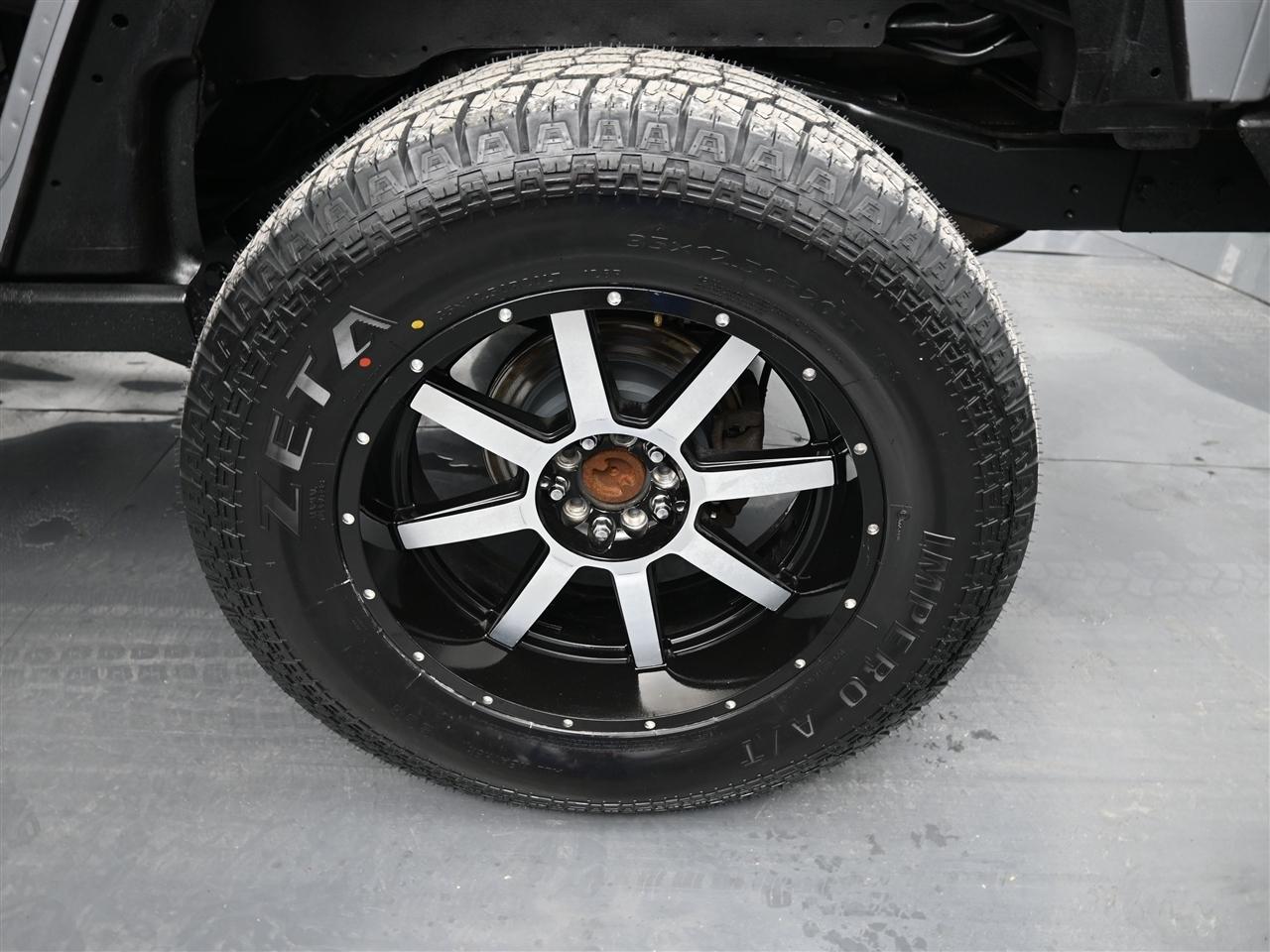 Jeep Wrangler Unlimited Sahara 4WD 2015