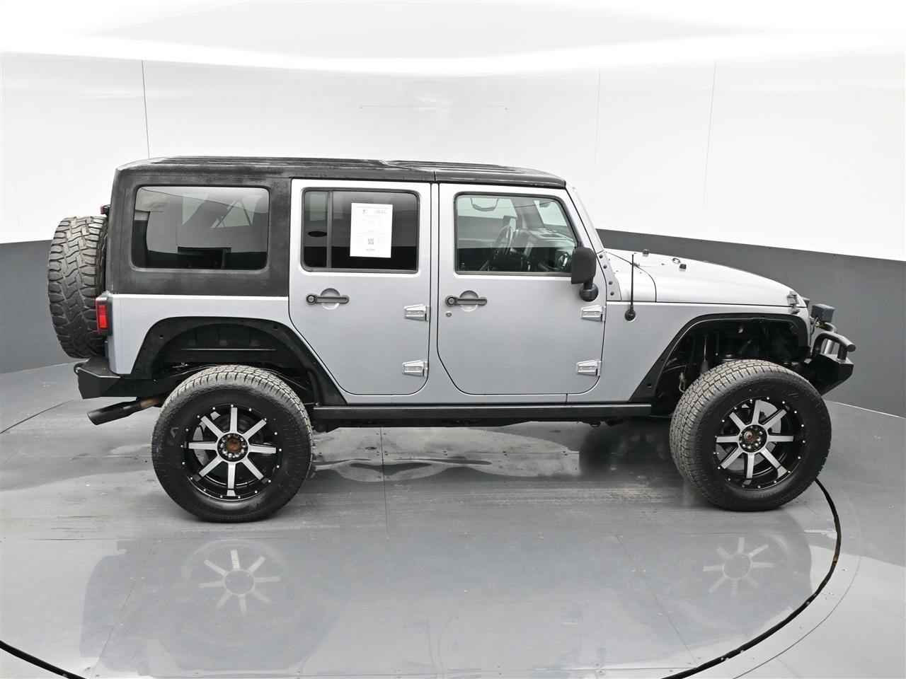 Jeep Wrangler Unlimited Sahara 4WD 2015