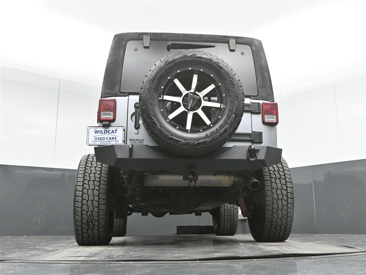 Jeep Wrangler Unlimited Sahara 4WD 2015