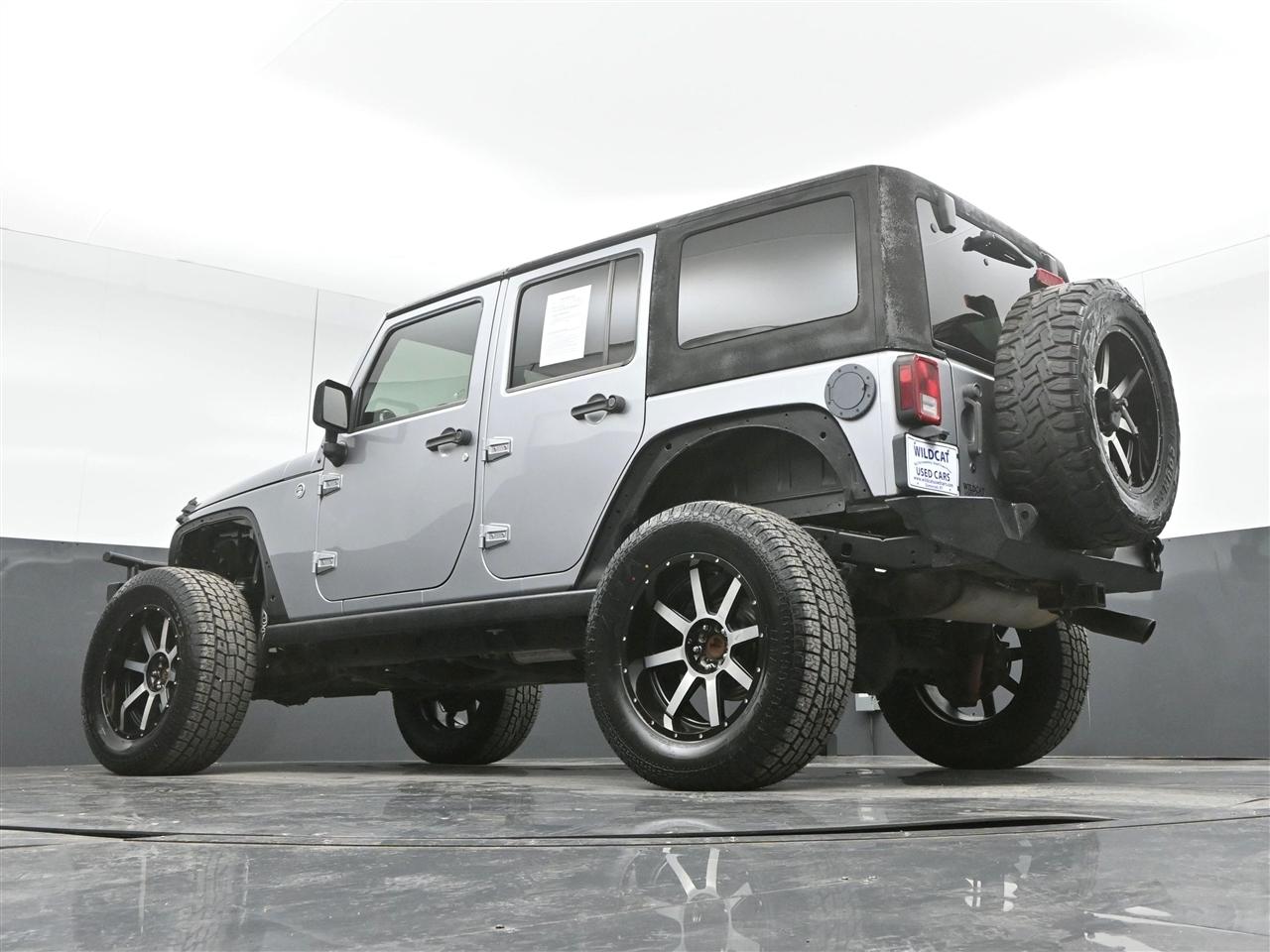 Jeep Wrangler Unlimited Sahara 4WD 2015