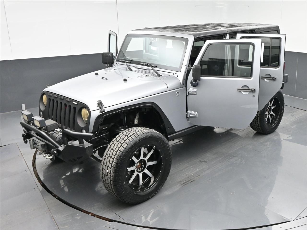Jeep Wrangler Unlimited Sahara 4WD 2015
