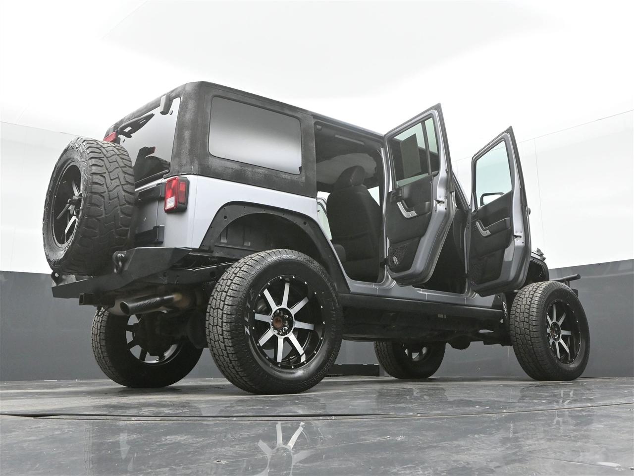 Jeep Wrangler Unlimited Sahara 4WD 2015