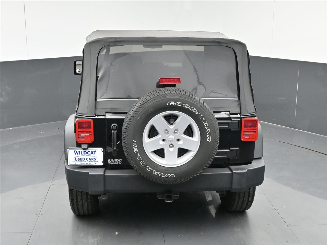 Jeep Wrangler Sport 4WD 2017