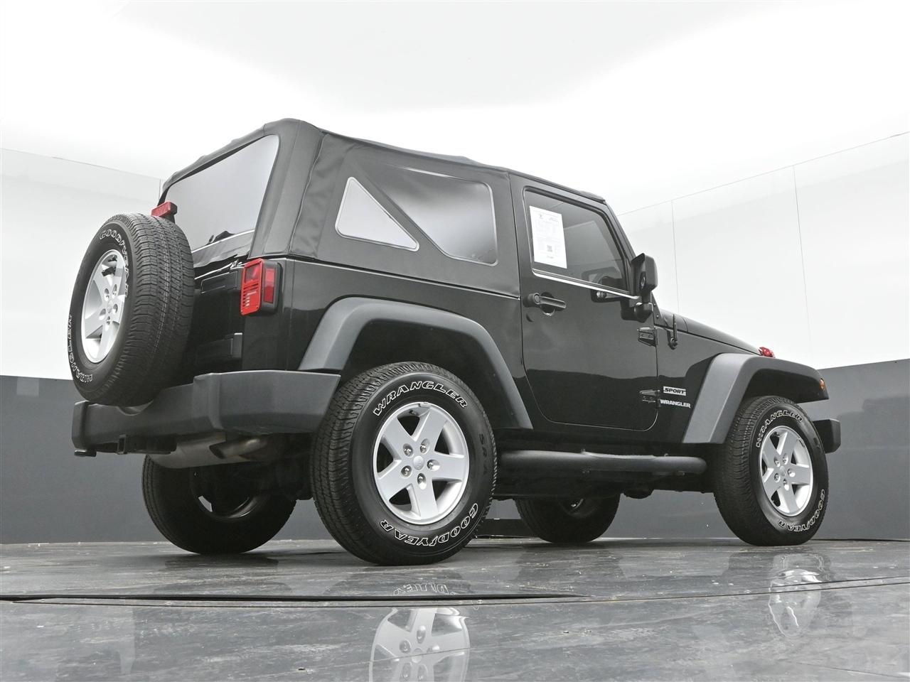 Jeep Wrangler Sport 4WD 2017