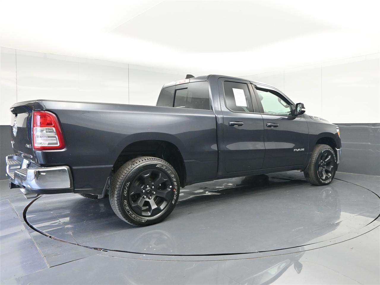 RAM 1500 Big Horn Quad Cab 4WD 2021
