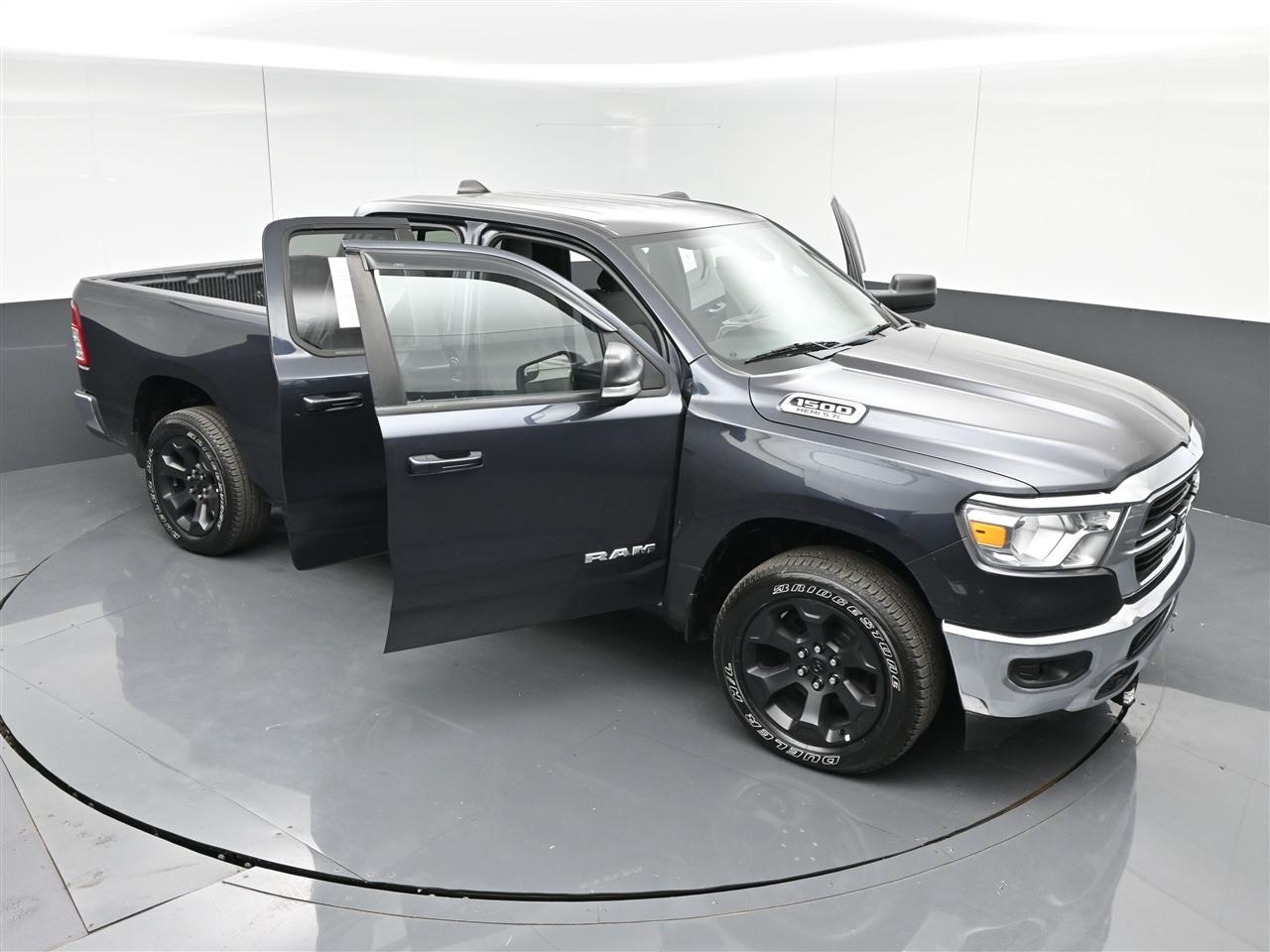 RAM 1500 Big Horn Quad Cab 4WD 2021