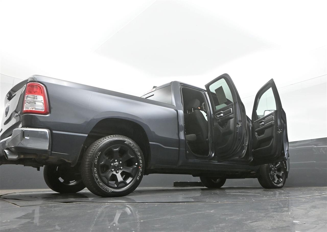 RAM 1500 Big Horn Quad Cab 4WD 2021