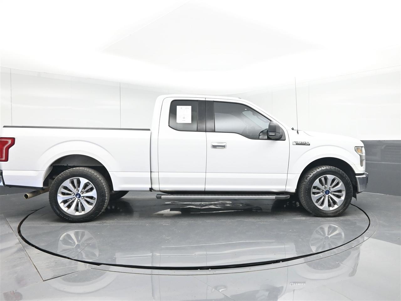 Ford F-150 XLT SuperCab 8-ft. 2WD 2015