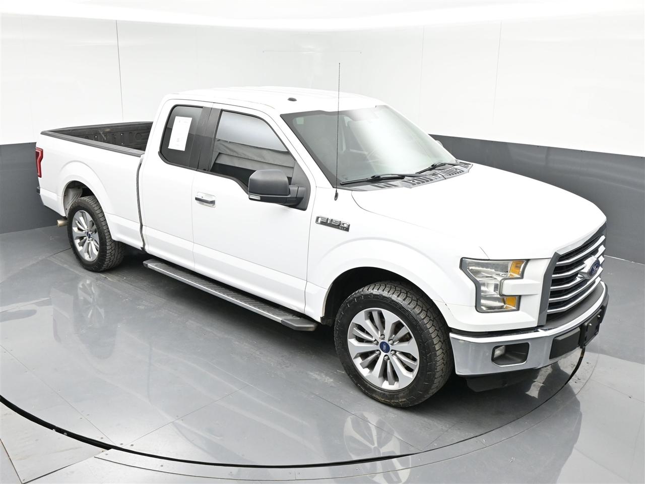 Ford F-150 XLT SuperCab 8-ft. 2WD 2015