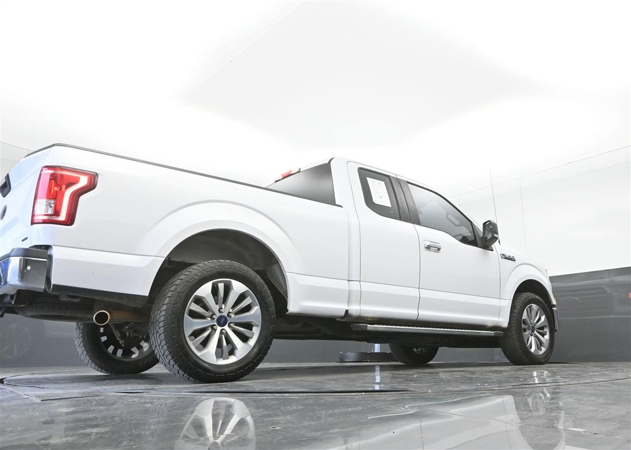 Ford F-150 XLT SuperCab 8-ft. 2WD 2015