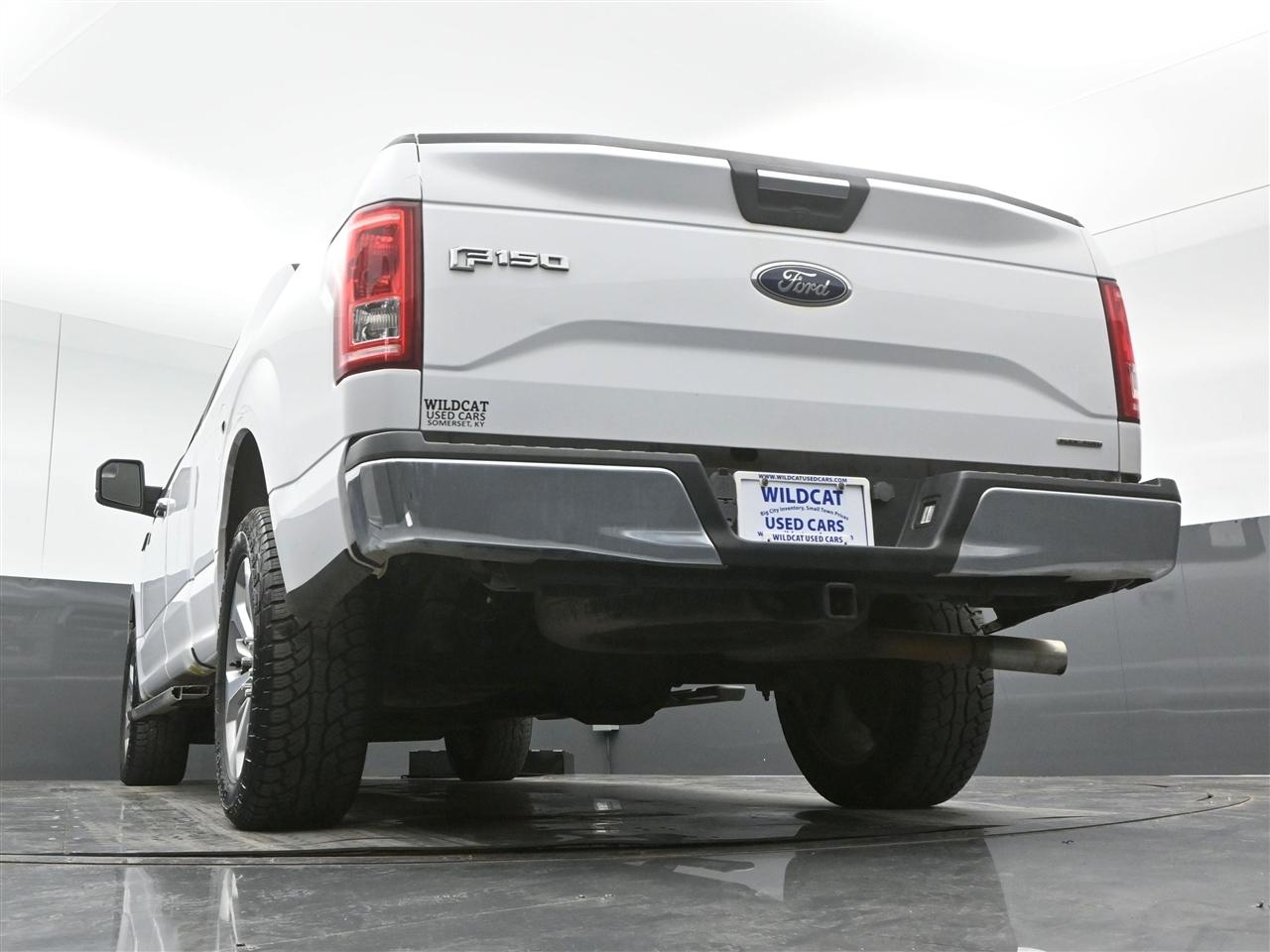 Ford F-150 XLT SuperCab 8-ft. 2WD 2015