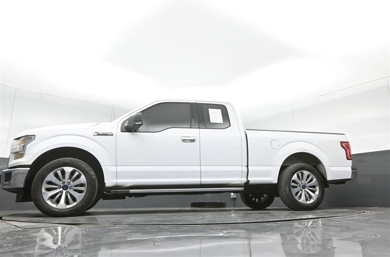 Ford F-150 XLT SuperCab 8-ft. 2WD 2015