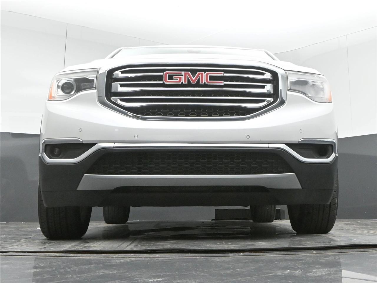 GMC Acadia SLT-2 FWD 2018