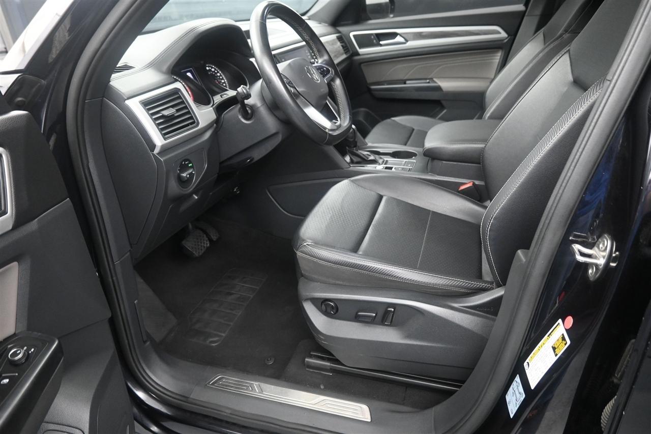 Volkswagen Atlas Cross Sport V6 SE w/Technology 2021