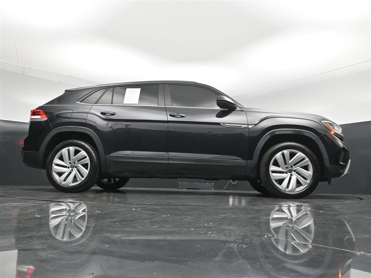 Volkswagen Atlas Cross Sport V6 SE w/Technology 2021
