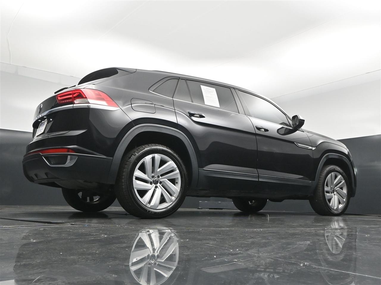 Volkswagen Atlas Cross Sport V6 SE w/Technology 2021