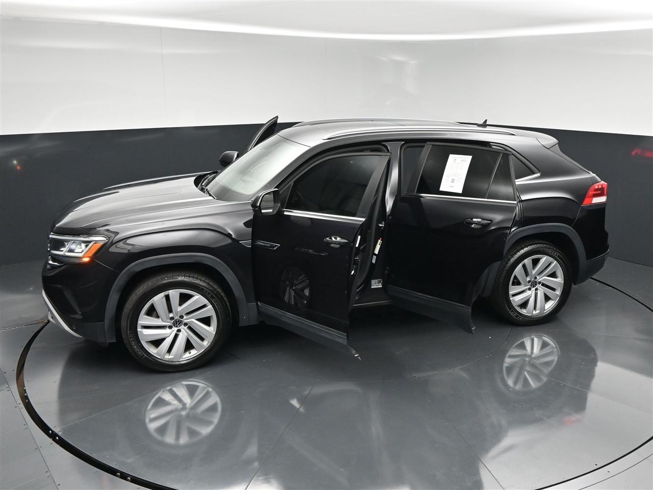 Volkswagen Atlas Cross Sport V6 SE w/Technology 2021