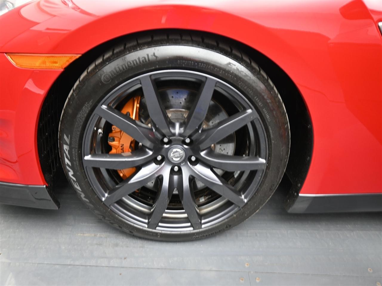 Nissan GT-R Premium 2013