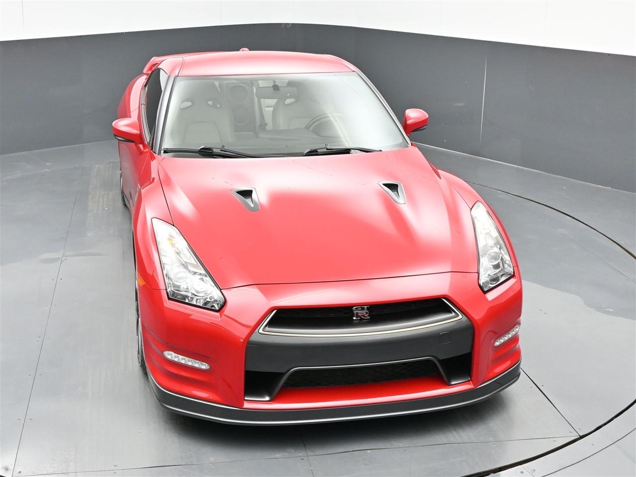 Nissan GT-R Premium 2013