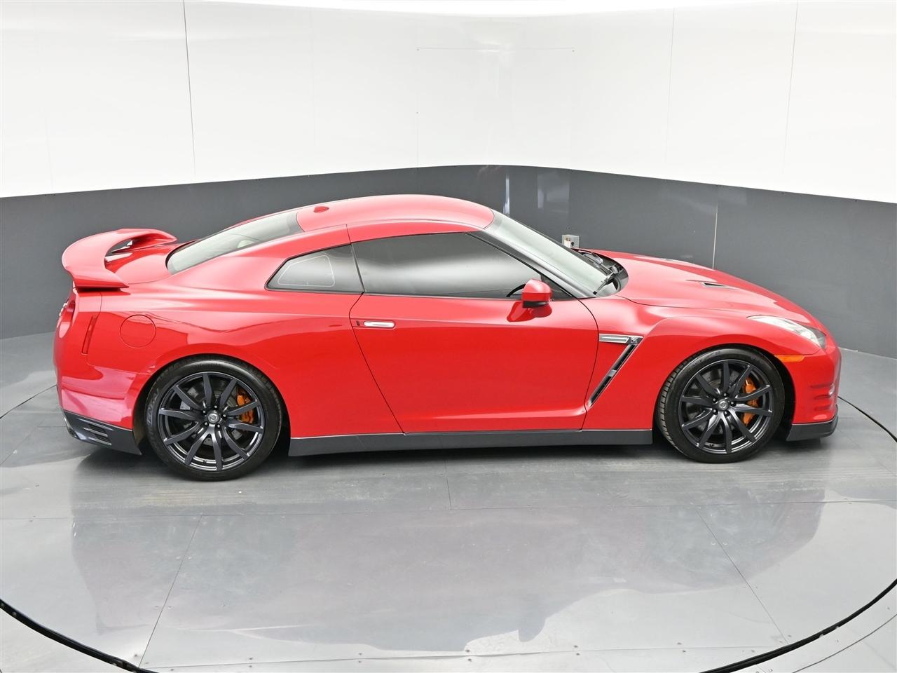 Nissan GT-R Premium 2013