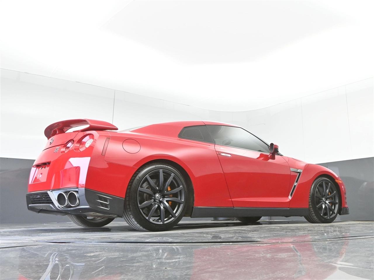 Nissan GT-R Premium 2013