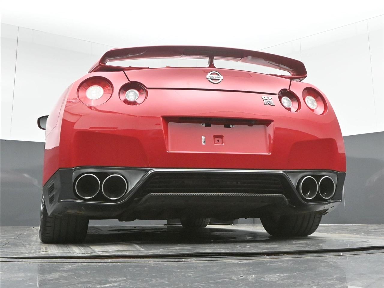 Nissan GT-R Premium 2013