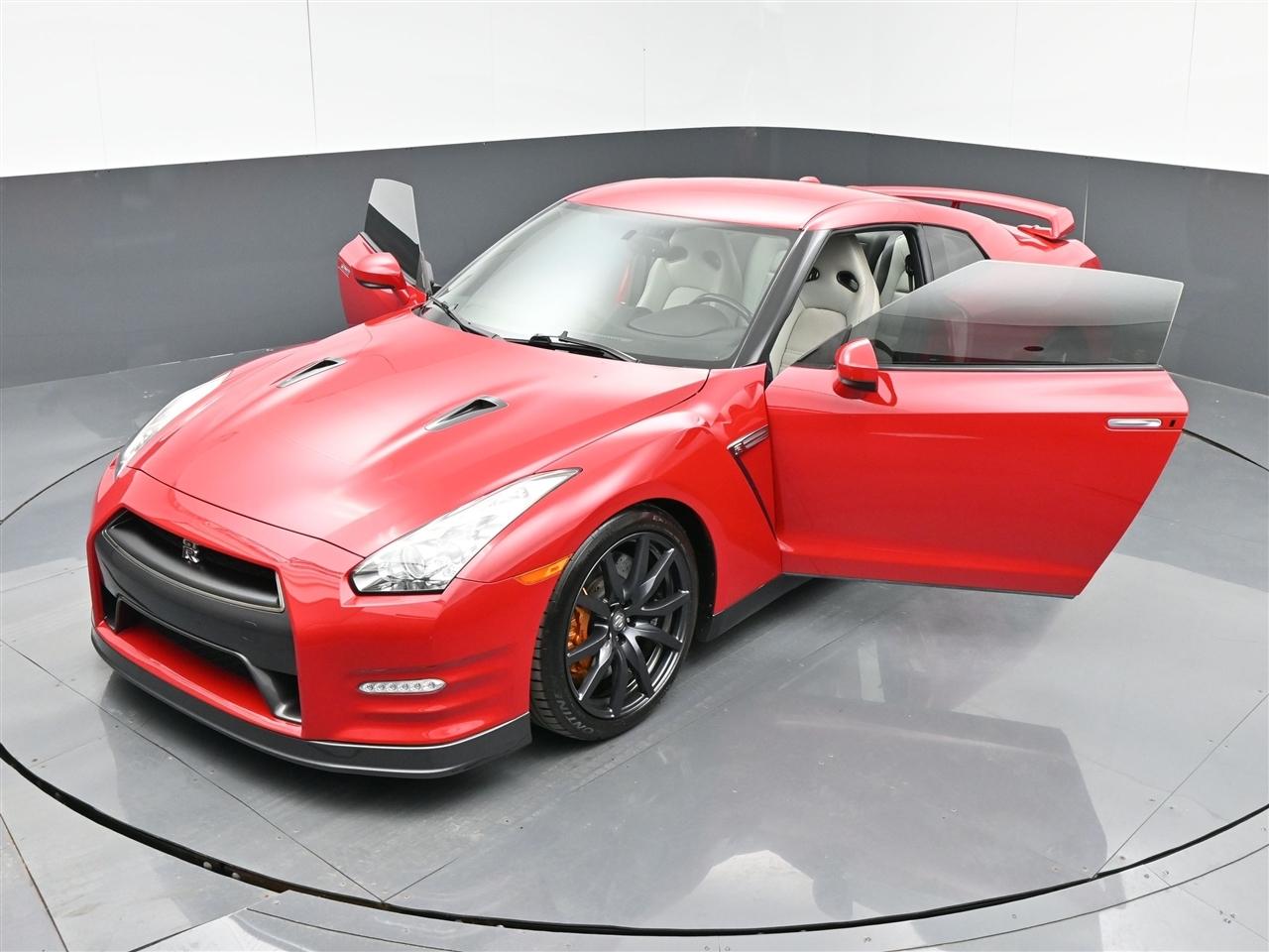 Nissan GT-R Premium 2013