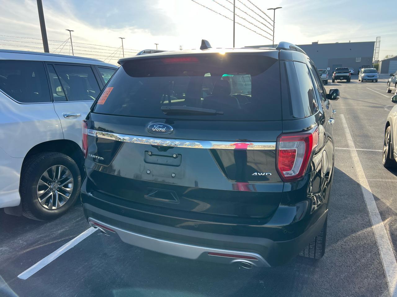 Ford Explorer Limited 4WD 2016