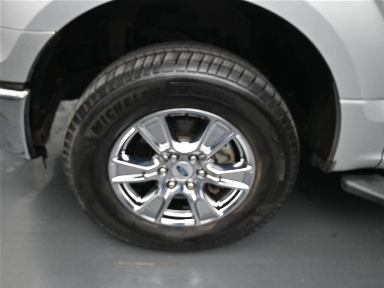 Ford F-150 XLT SuperCab 8-ft. Bed 4WD 2016