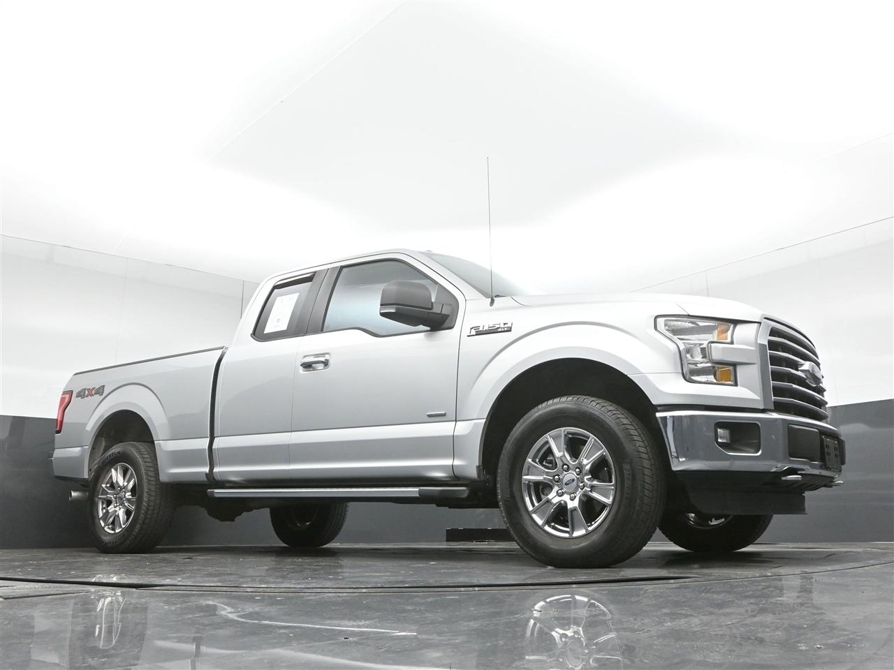 Ford F-150 XLT SuperCab 8-ft. Bed 4WD 2016