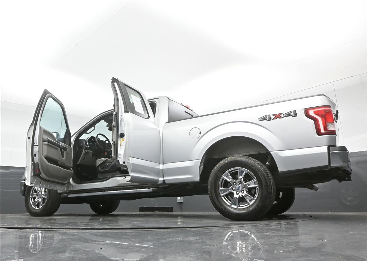 Ford F-150 XLT SuperCab 8-ft. Bed 4WD 2016