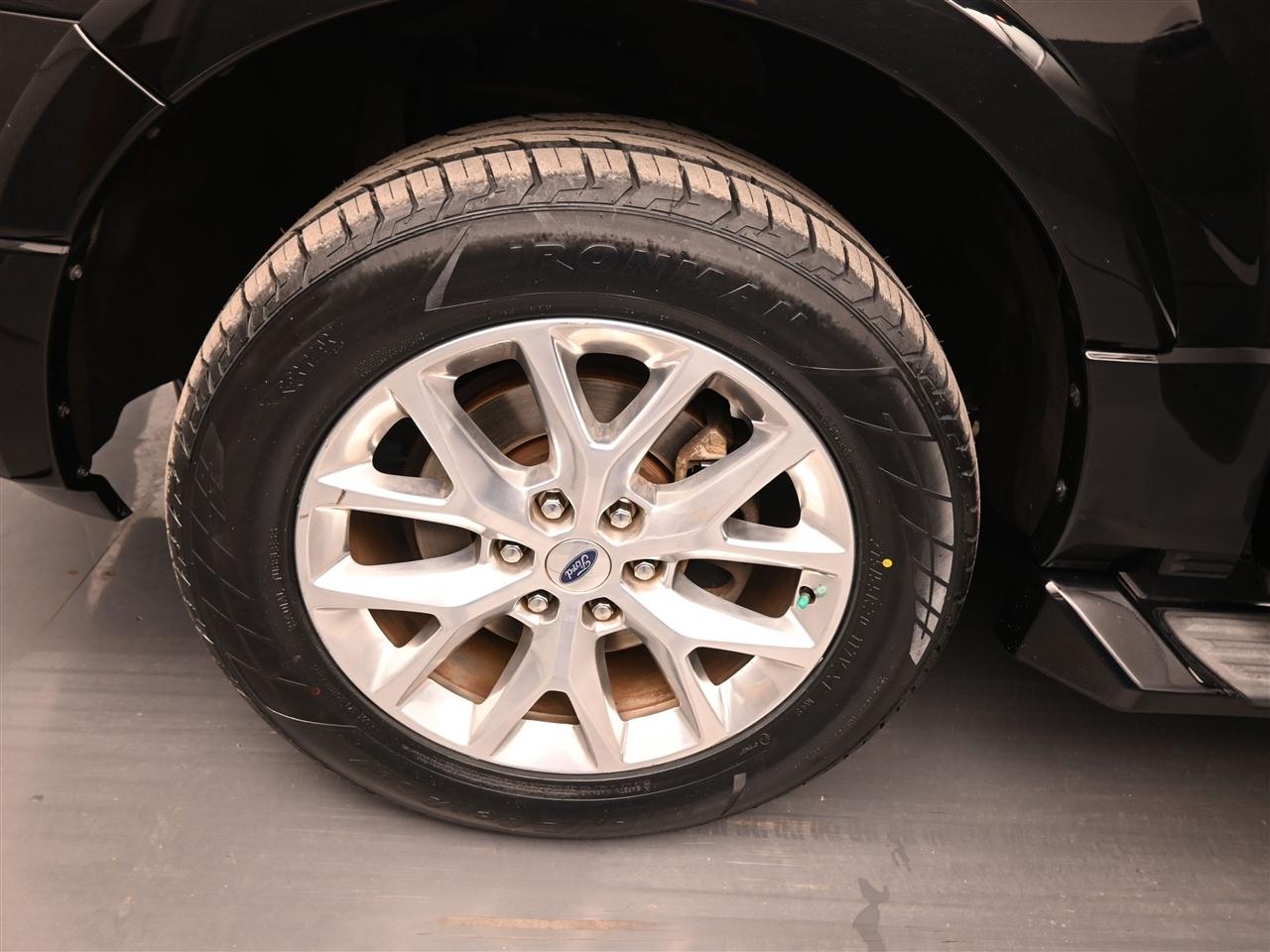 Ford Expedition EL Limited 4WD 2017