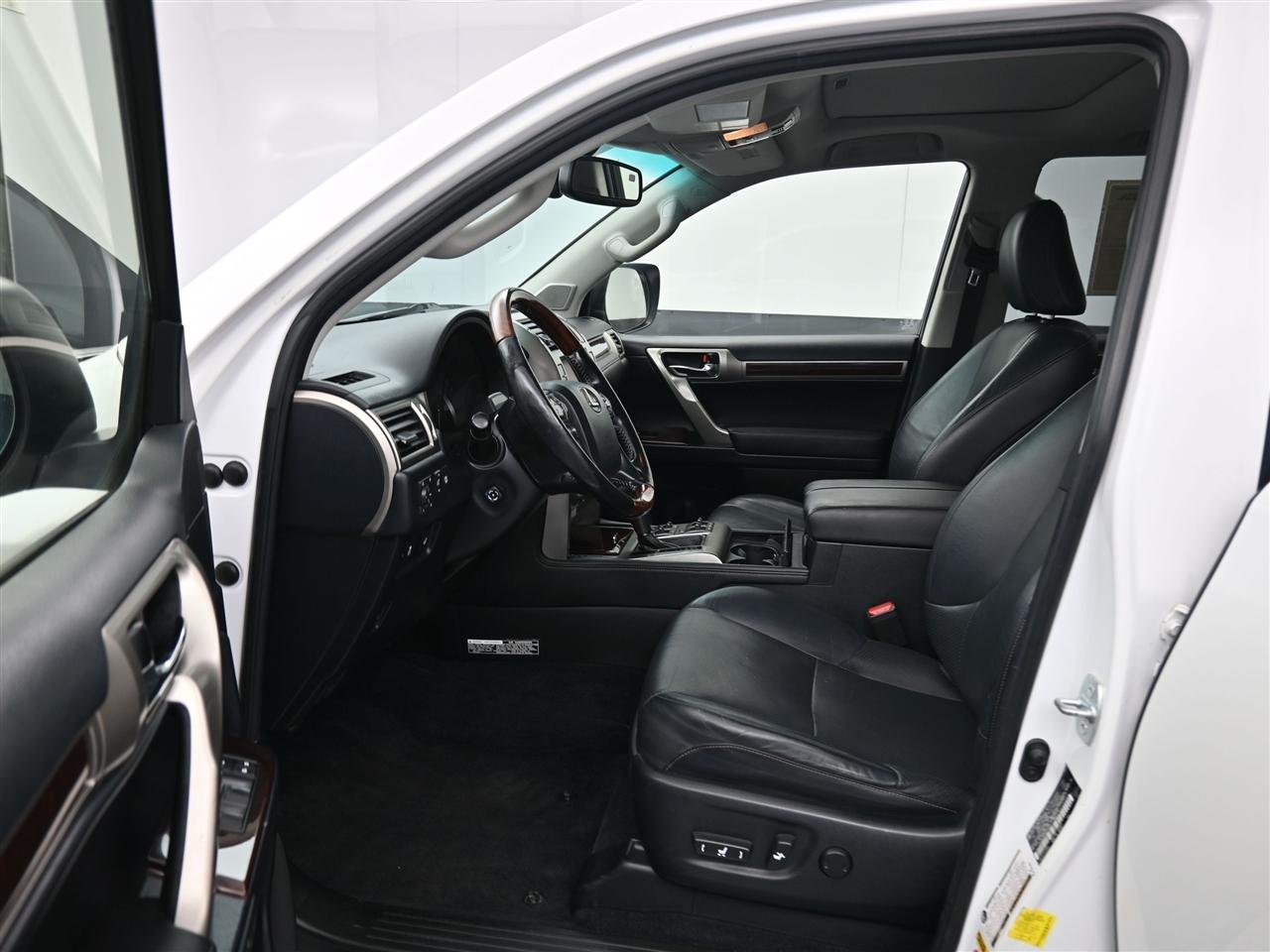 Lexus GX 460 Luxury 2016