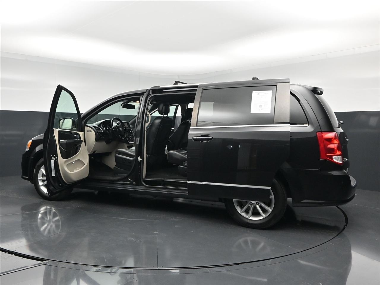 Dodge Grand Caravan SXT 2020