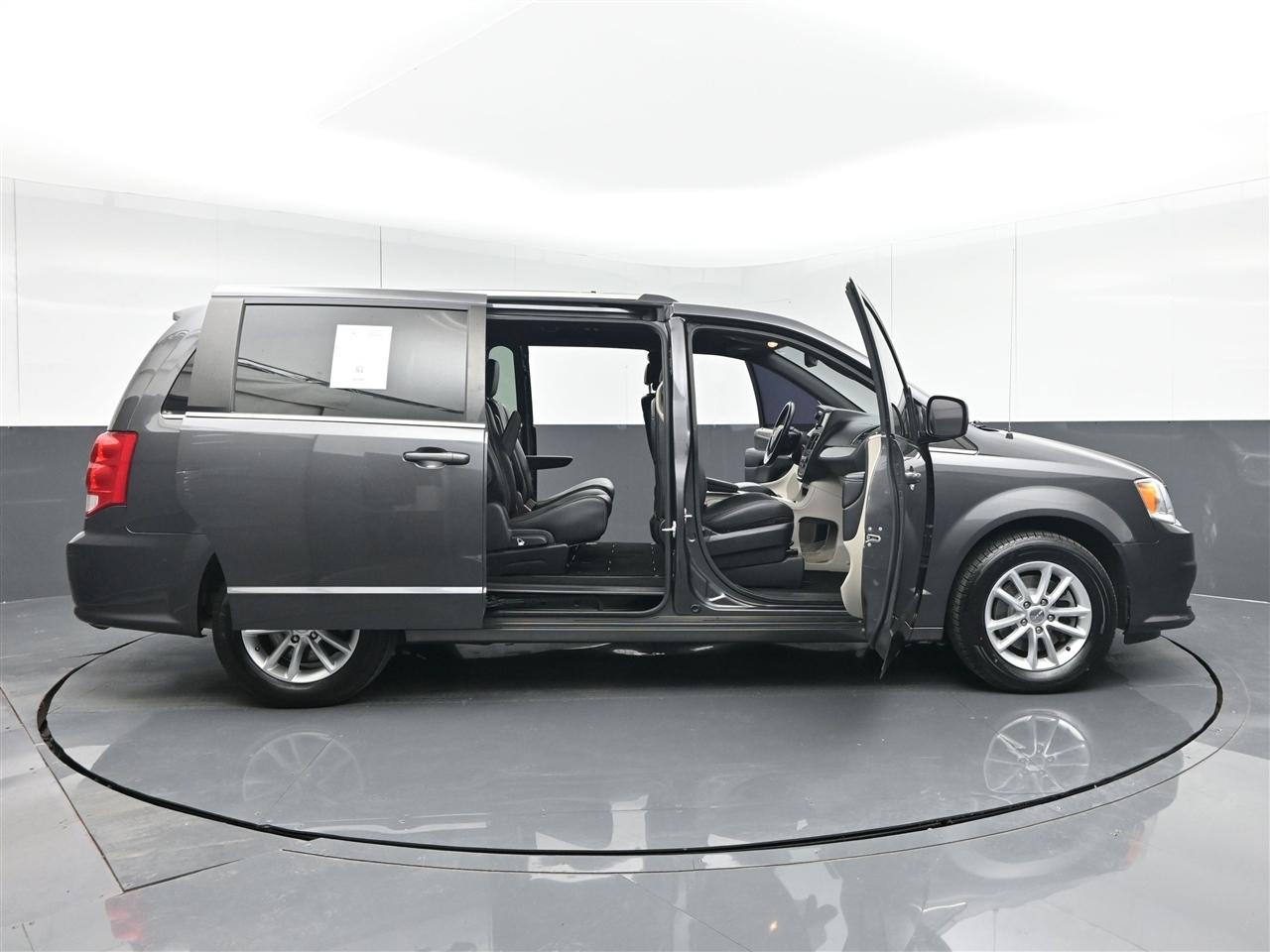 Dodge Grand Caravan SXT 2020