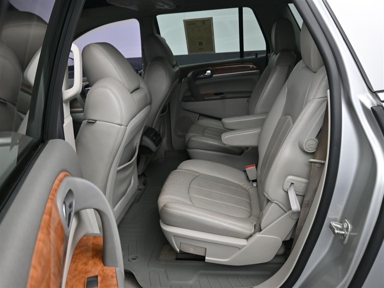 Buick Enclave CXL-1 FWD 2011